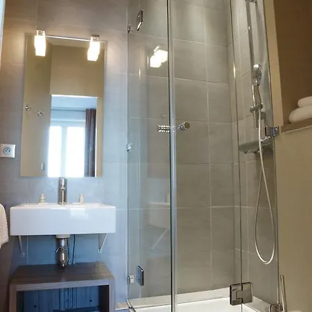 Hotell Le Jersey Saint-Malo